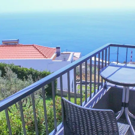 One | Massapez | | Calheta * 파야다오벨라