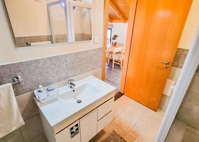 One | Massapez | | Calheta Fajã da Ovelha