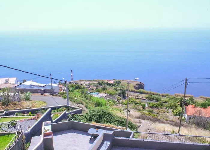 One | Massapez | | Calheta 法亚·达·奥韦利亚